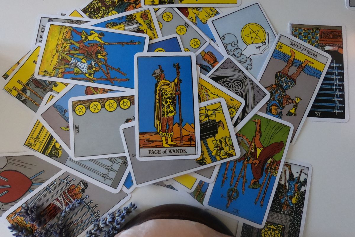 Guia Educativo do Baralho Cigano: Significado das Cartas